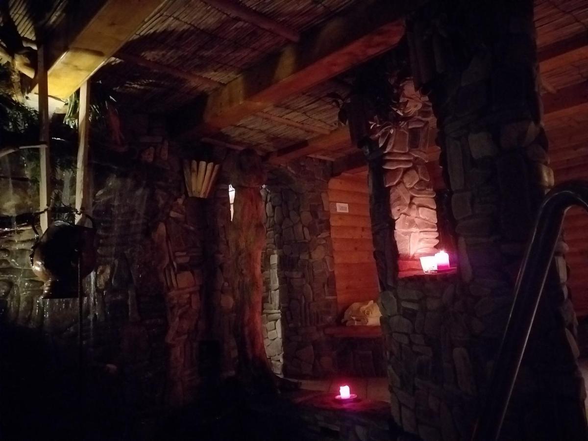 Zajazd Pod Chmurka Rabka-Zdrój Esterno foto