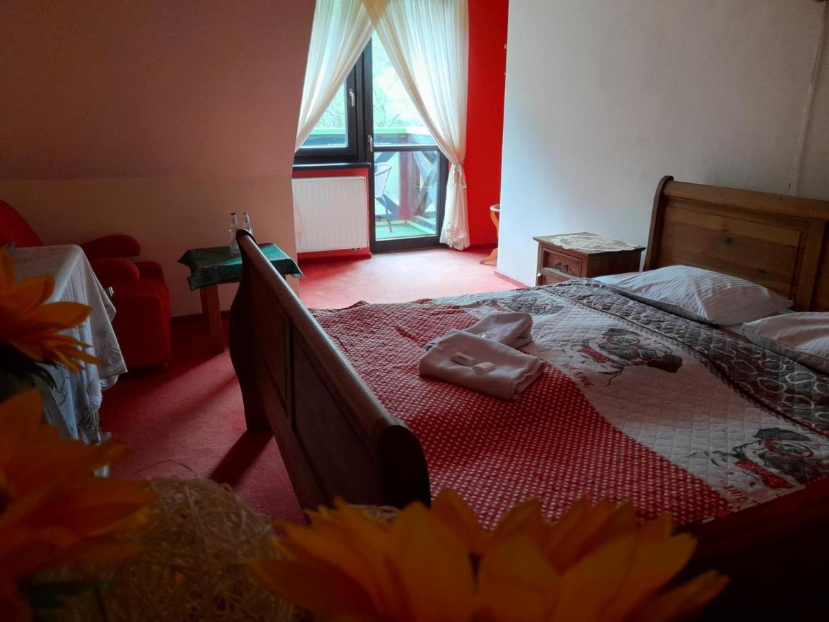 Zajazd Pod Chmurka Rabka-Zdrój Esterno foto